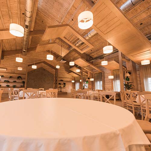 Rustic style venue at Farscape Farm